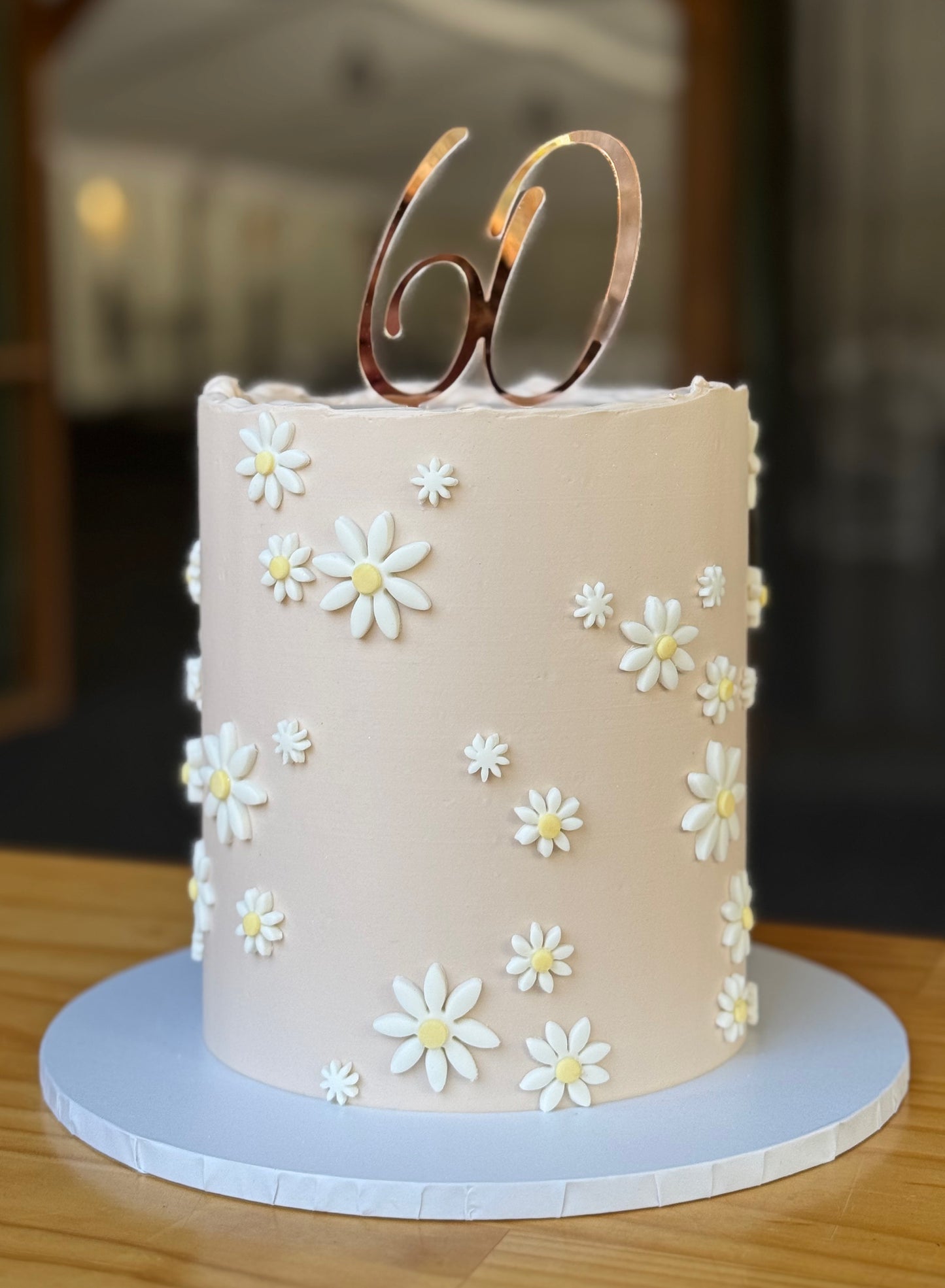 Fondant Daisies