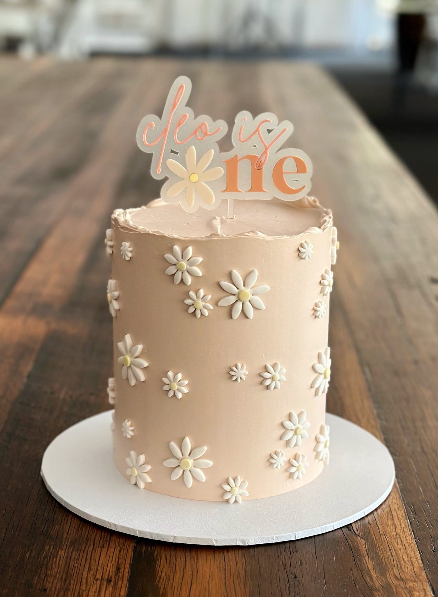 Fondant Daisies